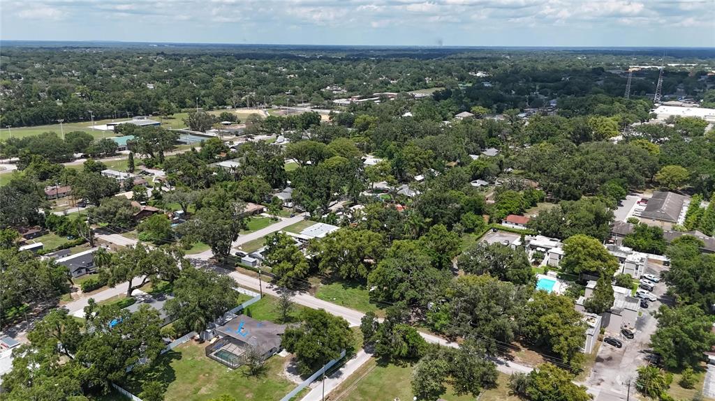 125 Picardy Villa Circle, Unit 100 Brandon, FL 33510 - Photo 50 of 52 a view of a city