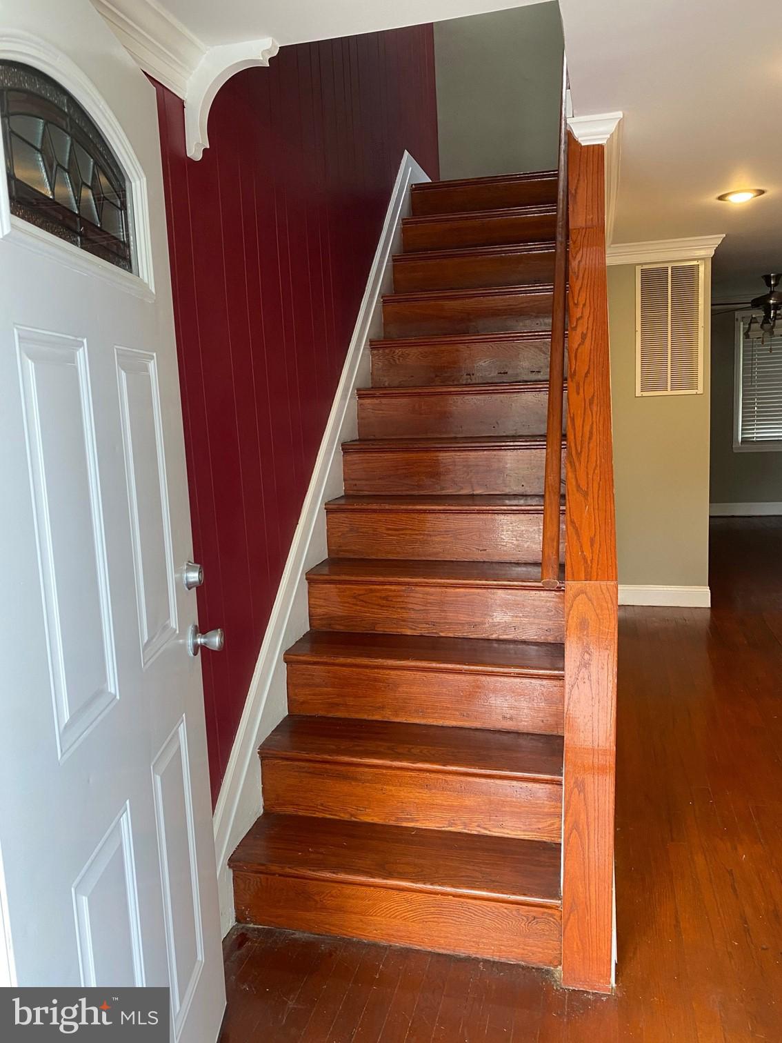 3710 Clarenell Road Baltimore, MD 21229 - Photo 2 of 14 Gallery Image 2