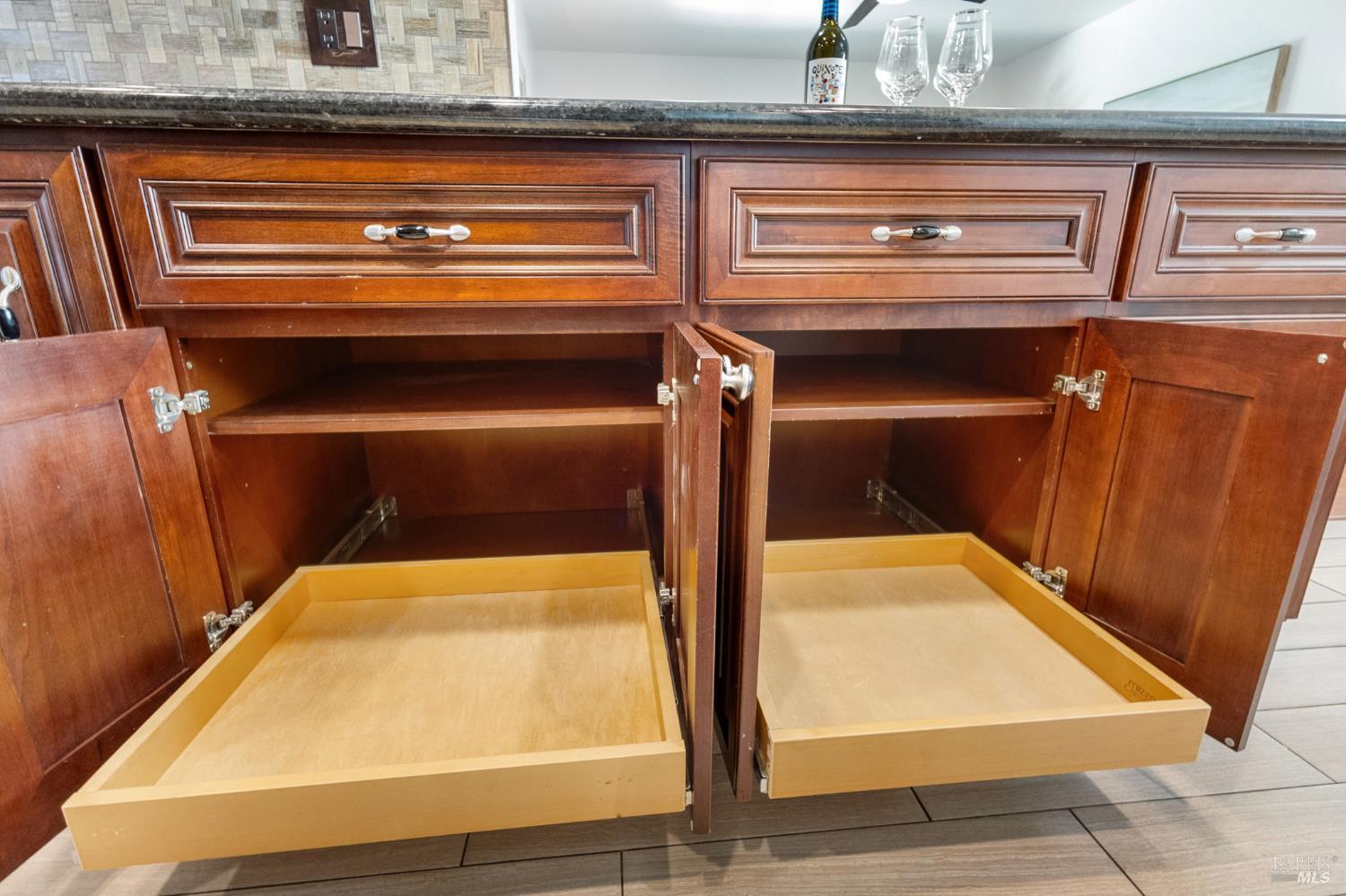 2219 Santa Clara Street Fairfield, CA 94533 - Photo 10 of 37