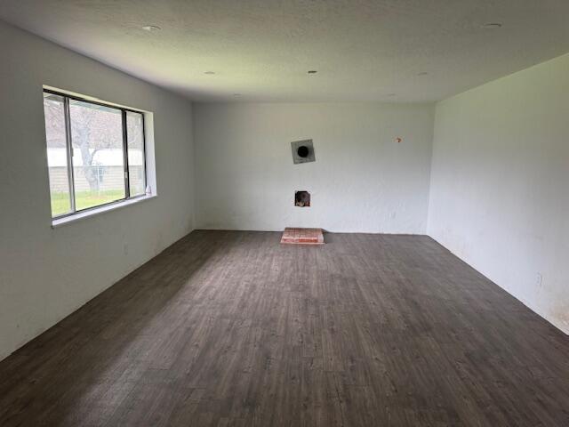 16800 Matlock Loop Road Cottonwood, CA 96022 - Photo 4 of 15 IMG_3290