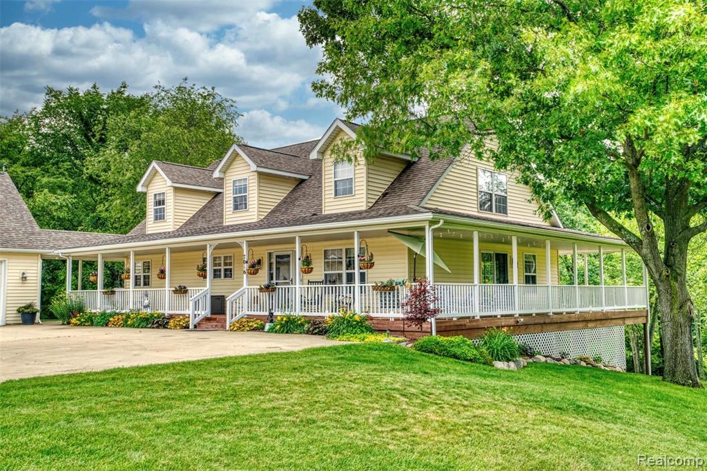 7016 West Lange Road Fowlerville, MI 48836 - Photo 1 of 61 Gallery Image 1