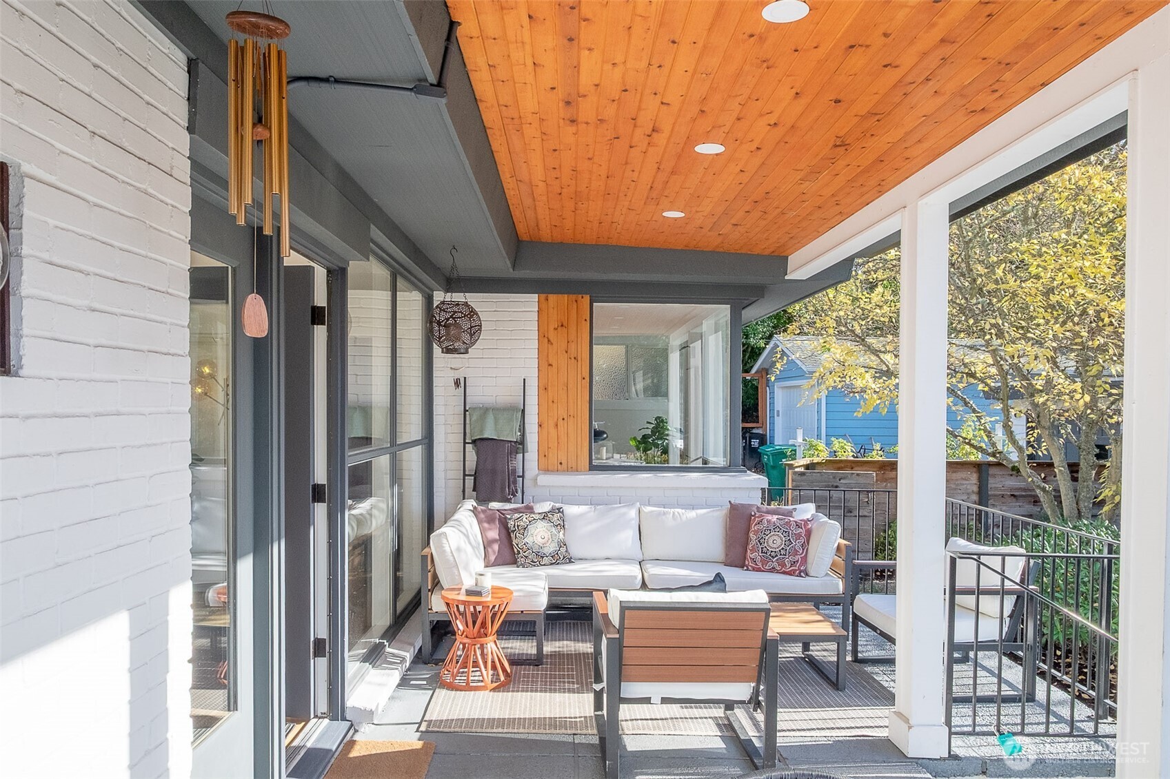 4521 Southwest Henderson Street Seattle, WA 98136 - Photo 27 of 40