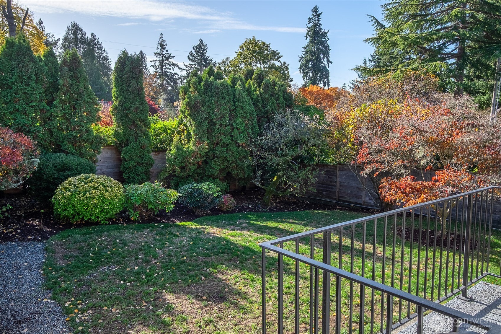 4521 Southwest Henderson Street Seattle, WA 98136 - Photo 30 of 40