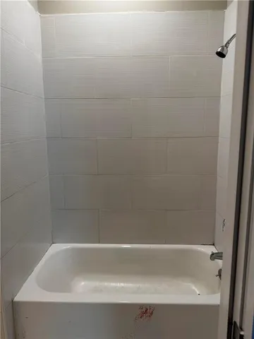 $1,300 | 2507 Gravier Street, Unit B, New Orleans, LA 70119