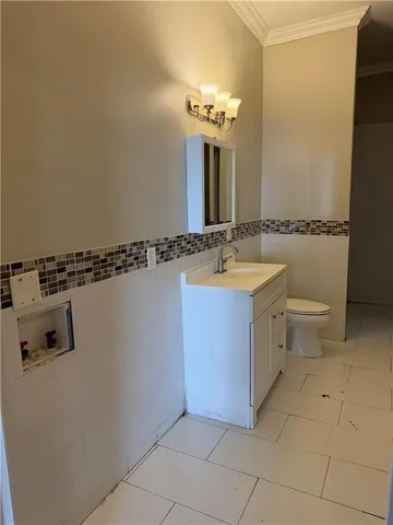 $1,300 | 2507 Gravier Street, Unit B, New Orleans, LA 70119