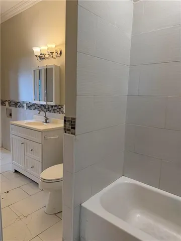 $1,300 | 2507 Gravier Street, Unit B, New Orleans, LA 70119