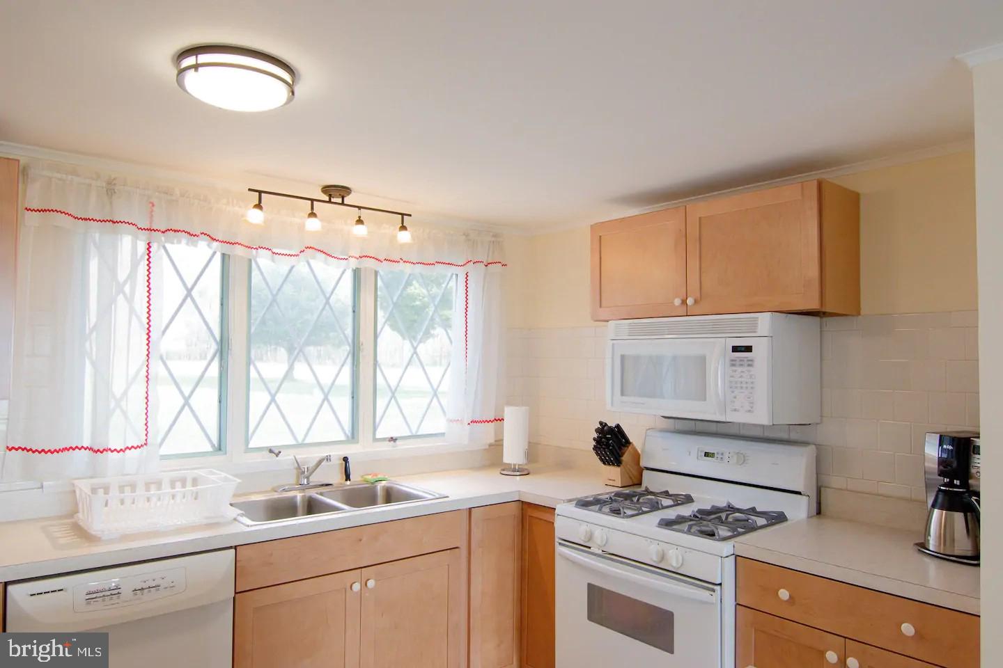 23432 Berry Road Bozman, MD 21612 - Photo 13 of 25 Kitchen