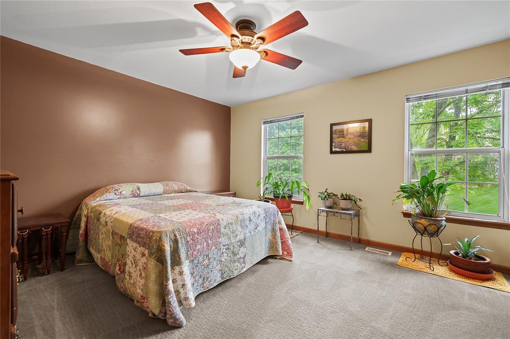 1865 Strawberry Ridge Drive Ballwin, MO 63021 - Photo 24 of 42 Gallery Image 24