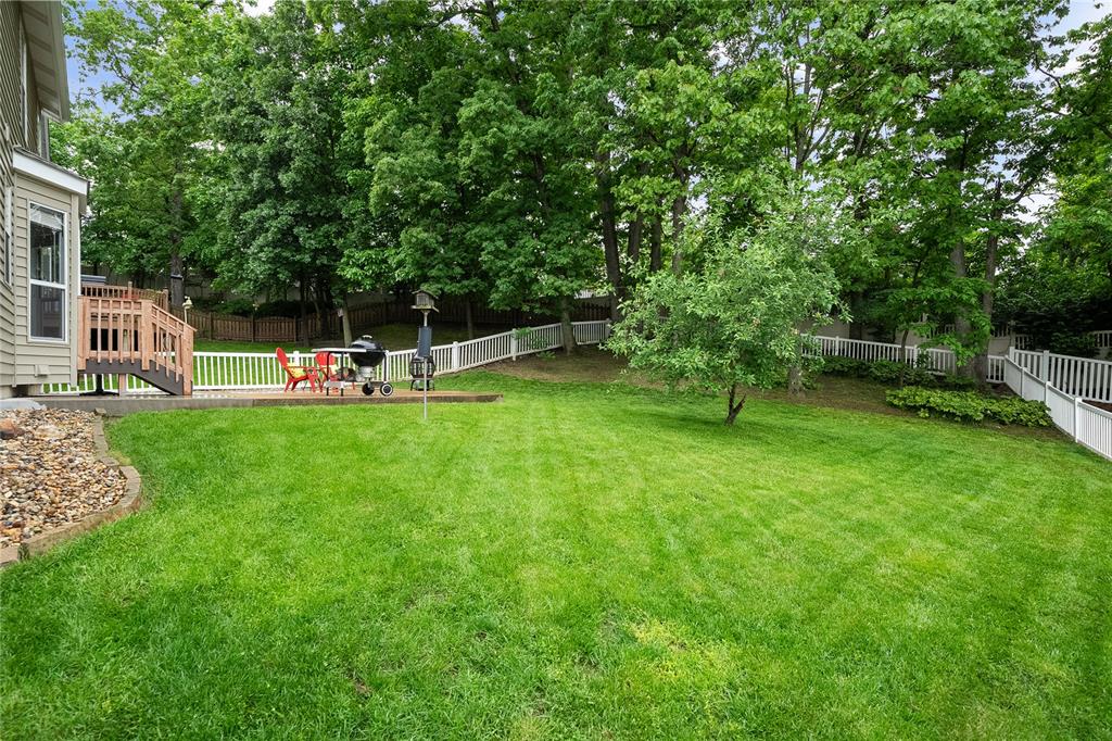 1865 Strawberry Ridge Drive Ballwin, MO 63021 - Photo 38 of 42 Gallery Image 38