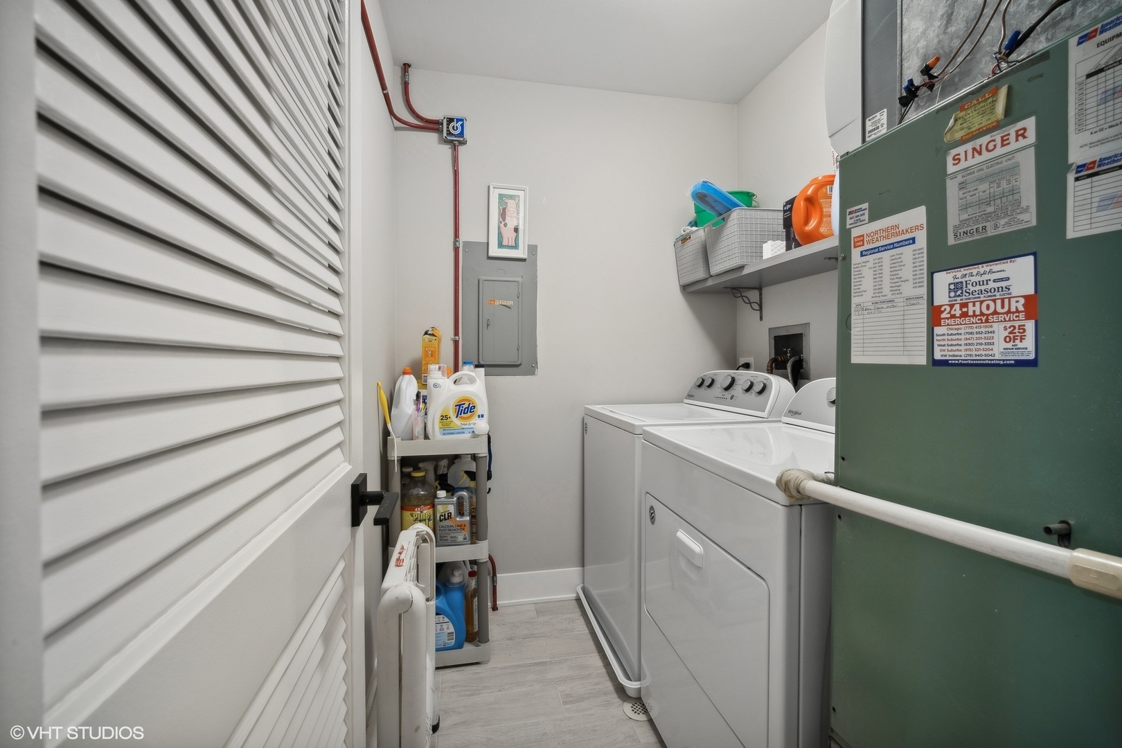 1088 Shermer Road, Unit 204 Northbrook, IL 60062 - Photo 17 of 28 a utility room with dryer and washer