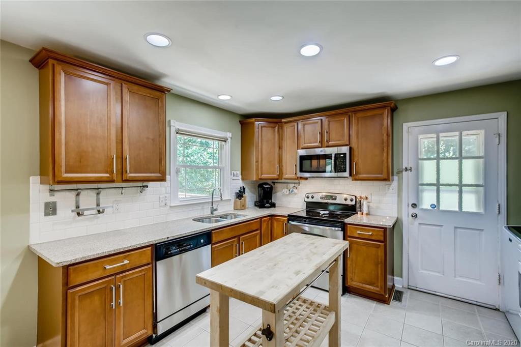 726 Rome Court Charlotte, NC 28209 - Photo 6 of 28