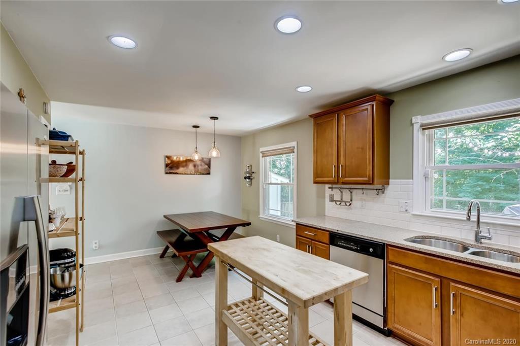 726 Rome Court Charlotte, NC 28209 - Photo 9 of 28