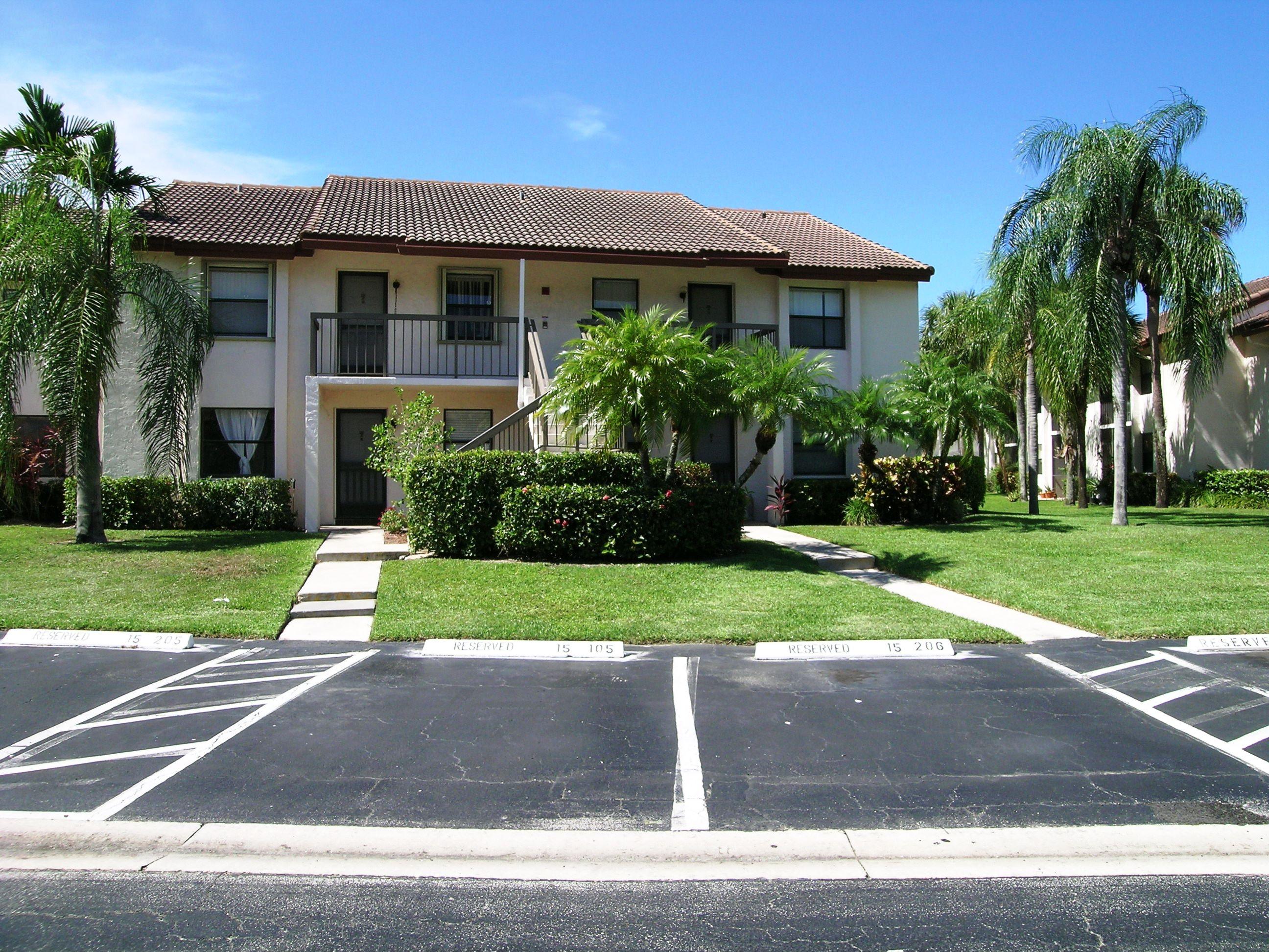 22017 Palms Way, Unit 105 Boca Raton, FL 33433 - Photo 2 of 15 Exterior front