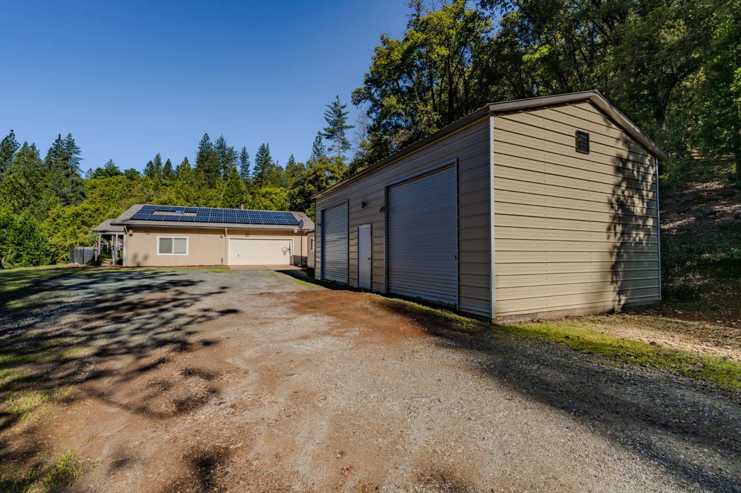 12511 Tabeaud Road Pine Grove, CA 95665 - Photo 4 of 63 Gallery Image 4