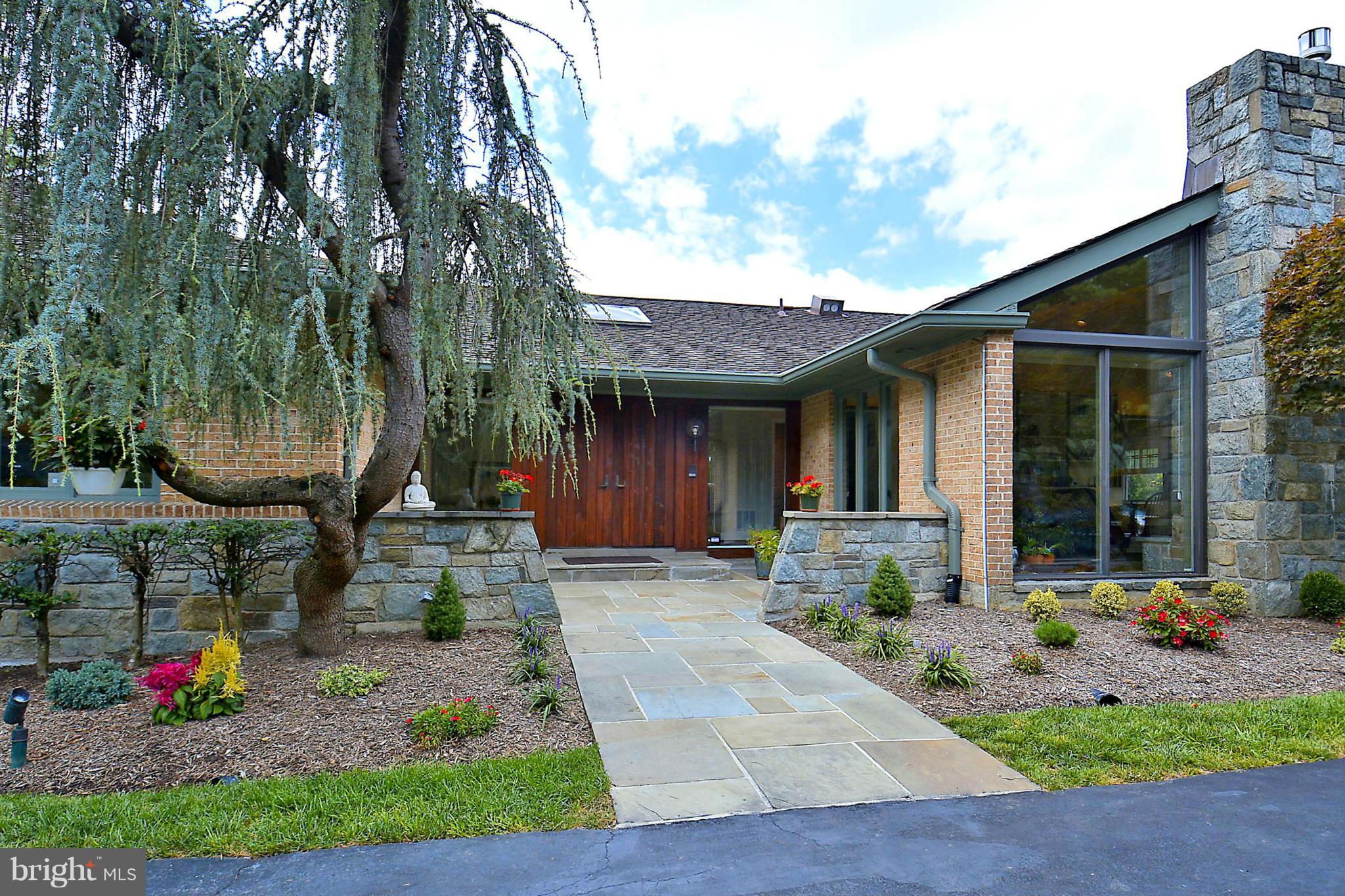 Walkway to the Courtyard Entrance