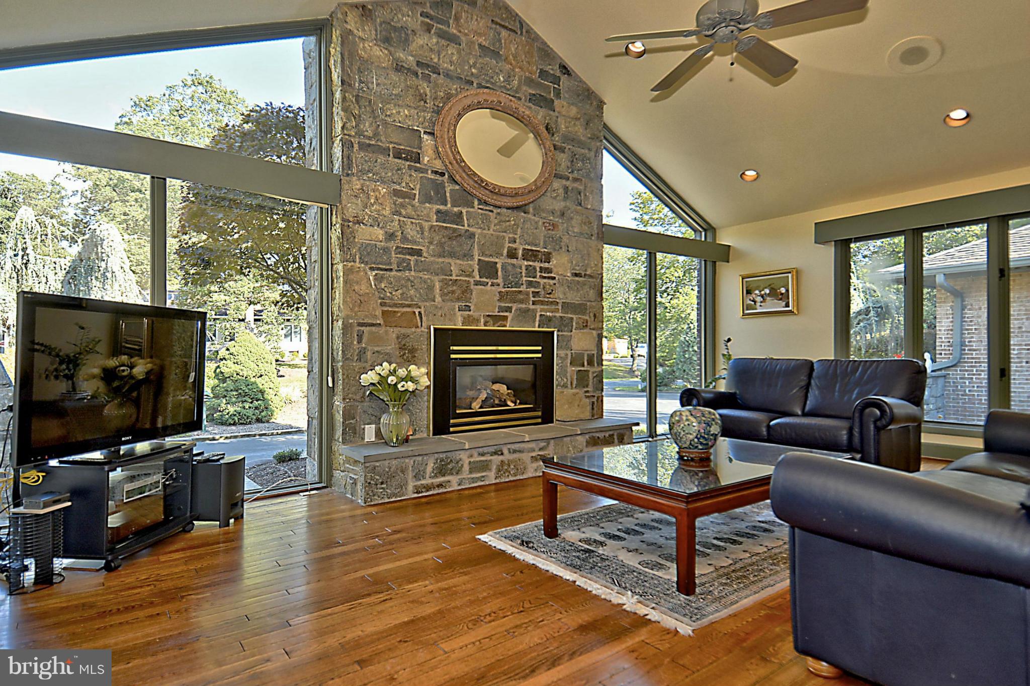 10020 Ormond Road Potomac, MD 20854 - Photo 14 of 30 Family Room w/ Floor to Ceiling Windows