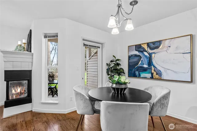 $364,900 | 5000 Northwest Village Park Drive, Unit B112, Issaquah, WA 98027