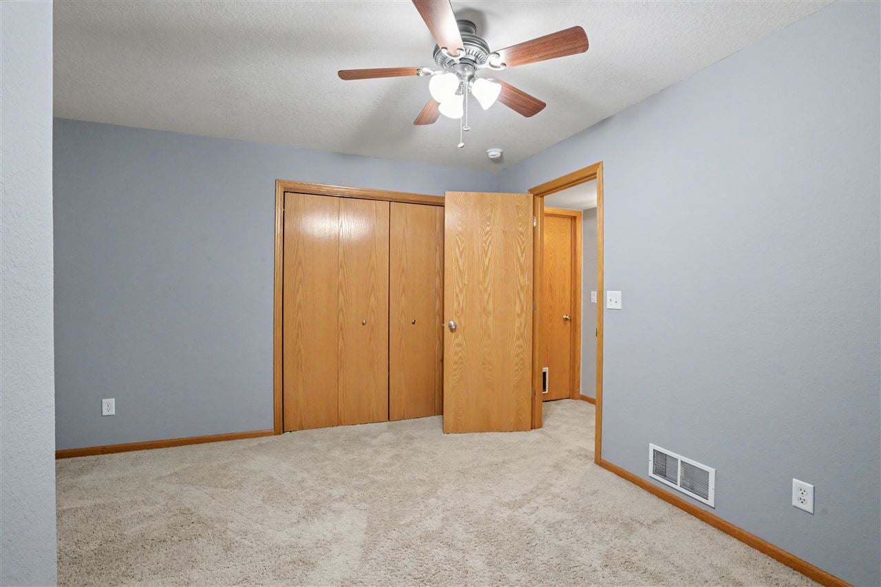 803 Wood Lily Road Solon, IA 52333 - Photo 22 of 29 Gallery Image 22