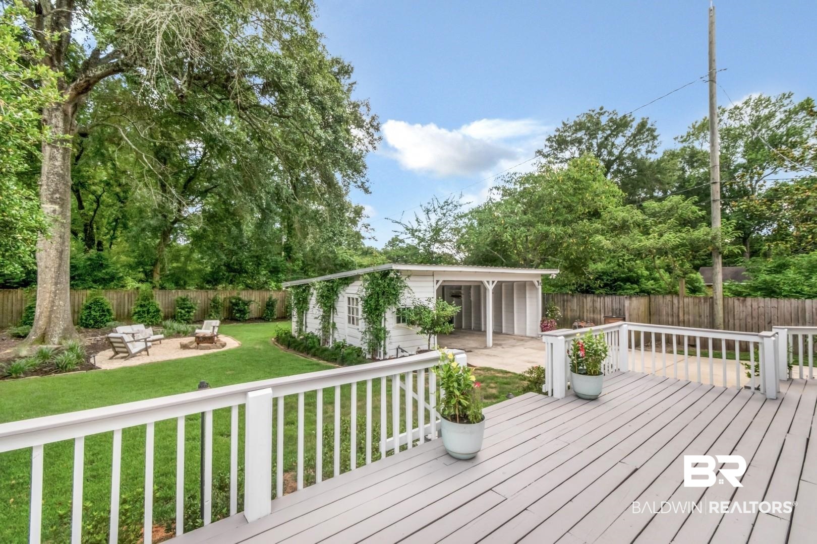 2009 Old Shell Road Mobile, AL 36607 - Photo 45 of 55