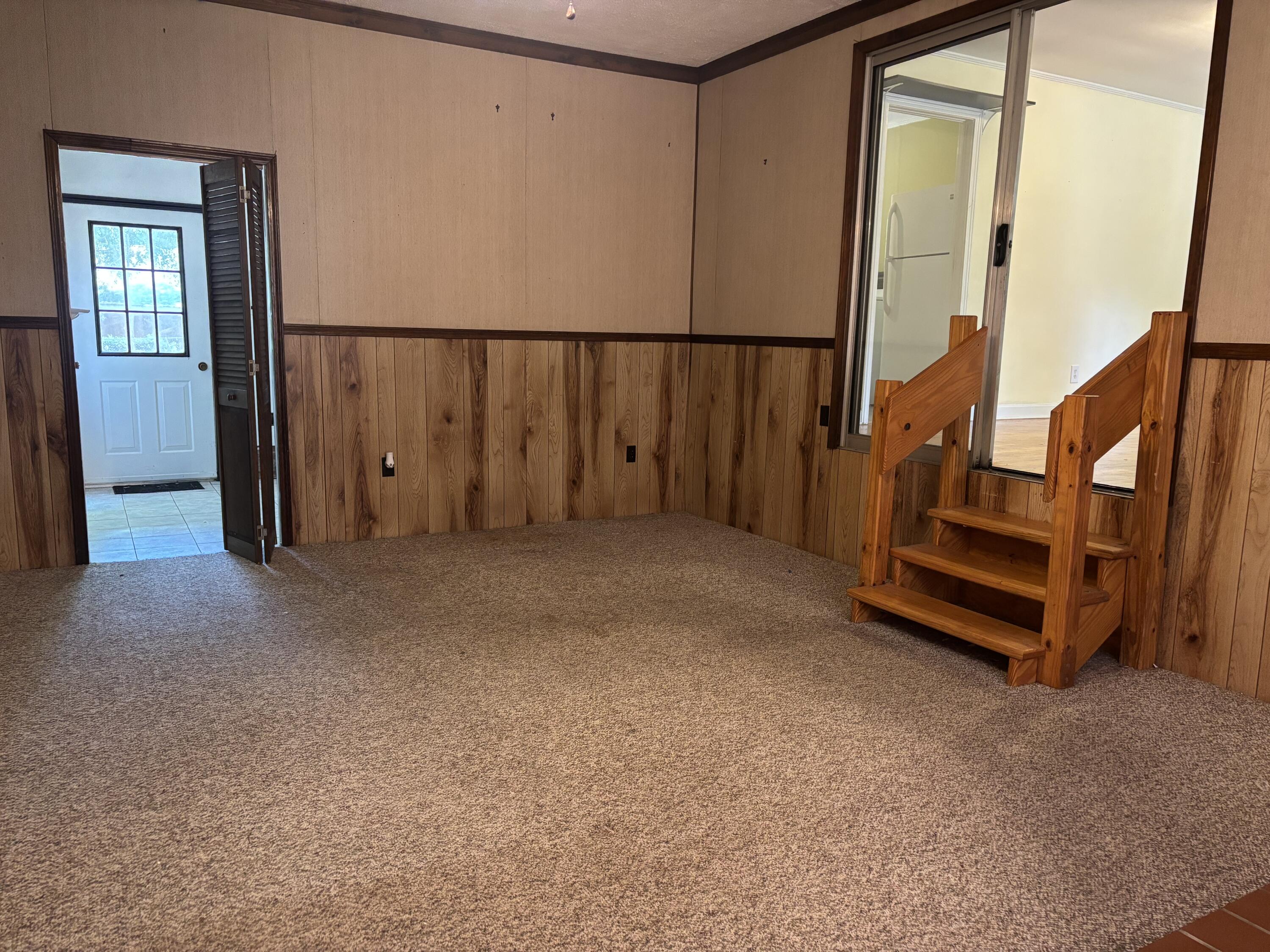 221 Cuttino Road Sumter, SC 29150 - Photo 6 of 32 IMG_7529