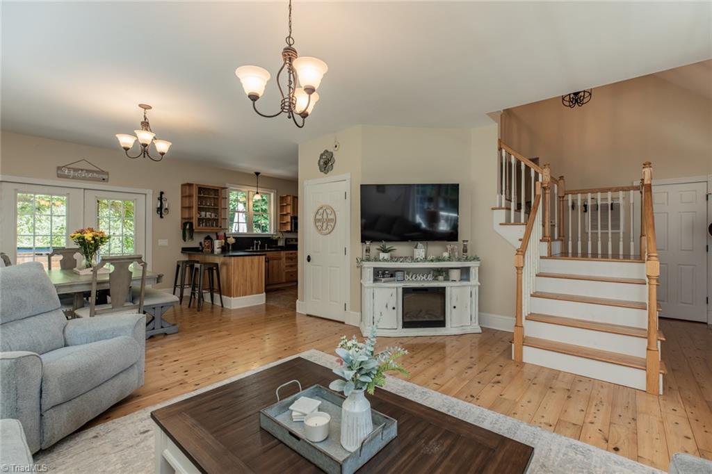 11328 Longbottom Road Traphill, NC 28685 - Photo 11 of 50 Gallery Image 11