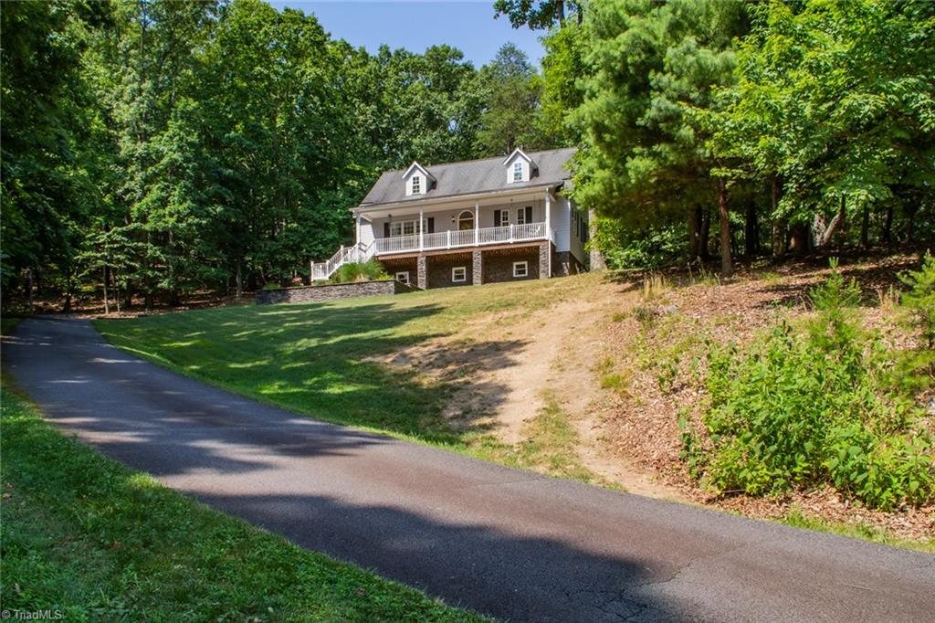 11328 Longbottom Road Traphill, NC 28685 - Photo 43 of 50 Gallery Image 43