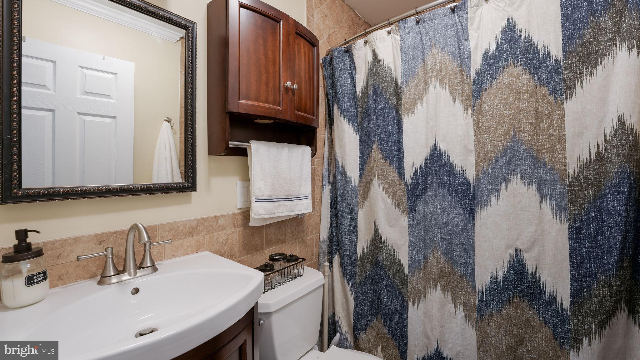 21 Canary Road Levittown, PA 19057 - Photo 19 of 33