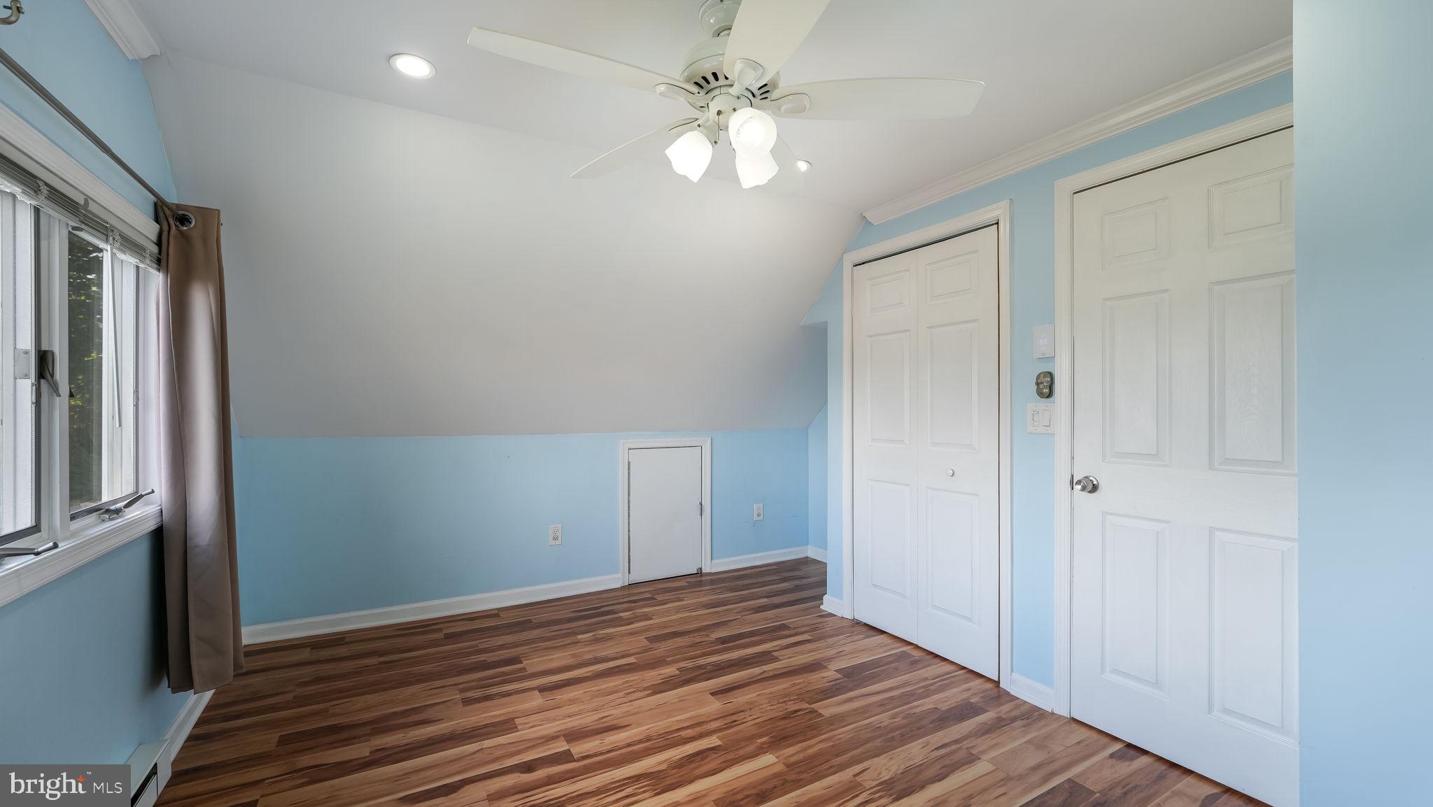 21 Canary Road Levittown, PA 19057 - Photo 23 of 33