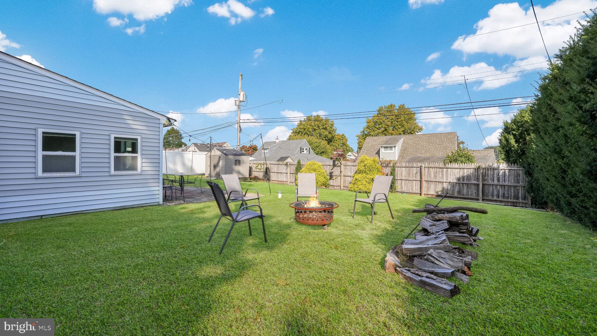 21 Canary Road Levittown, PA 19057 - Photo 29 of 33