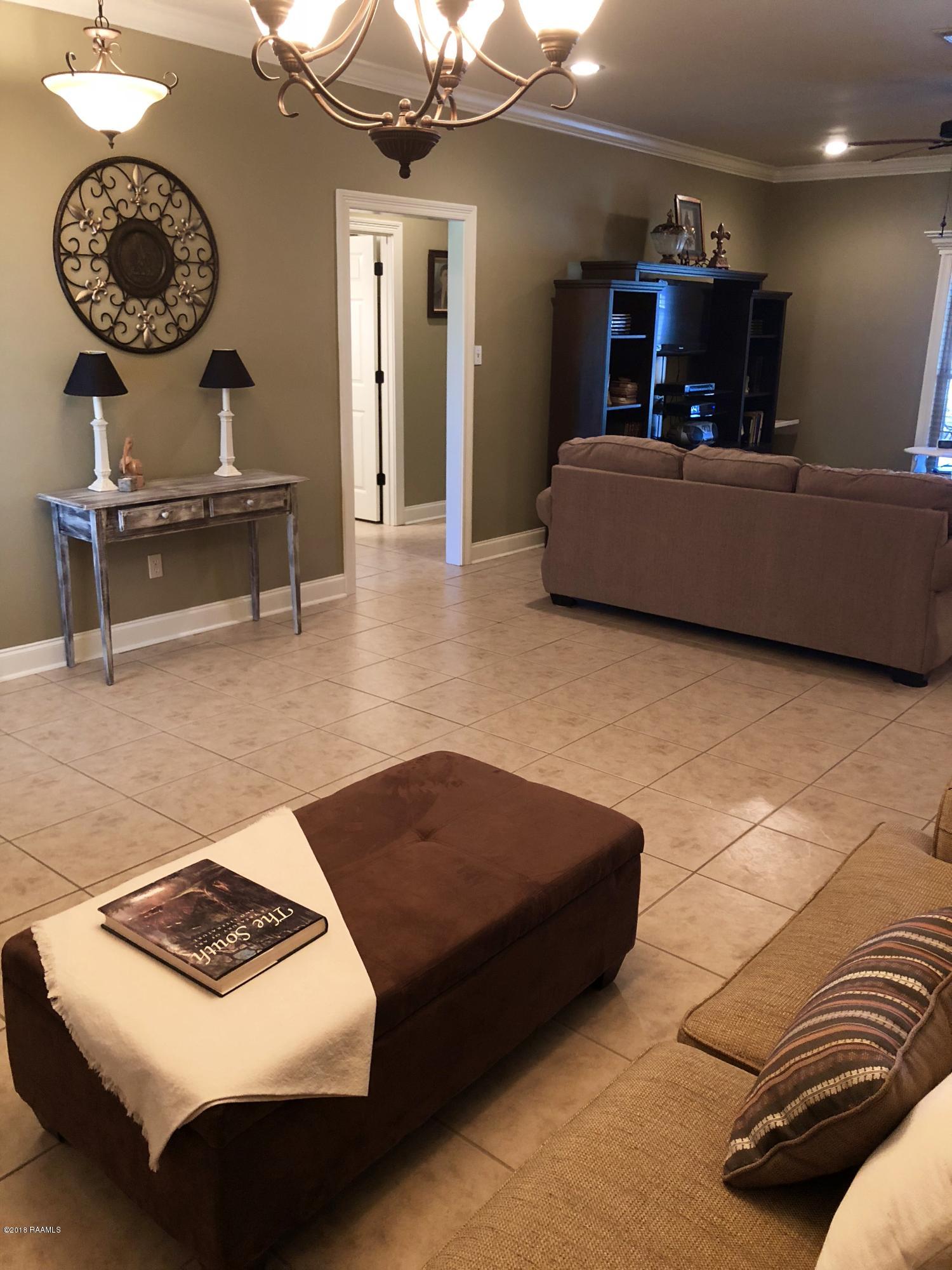 113 Rue Des Cannes Maurice, LA 70555 - Photo 6 of 34 Gallery Image 6