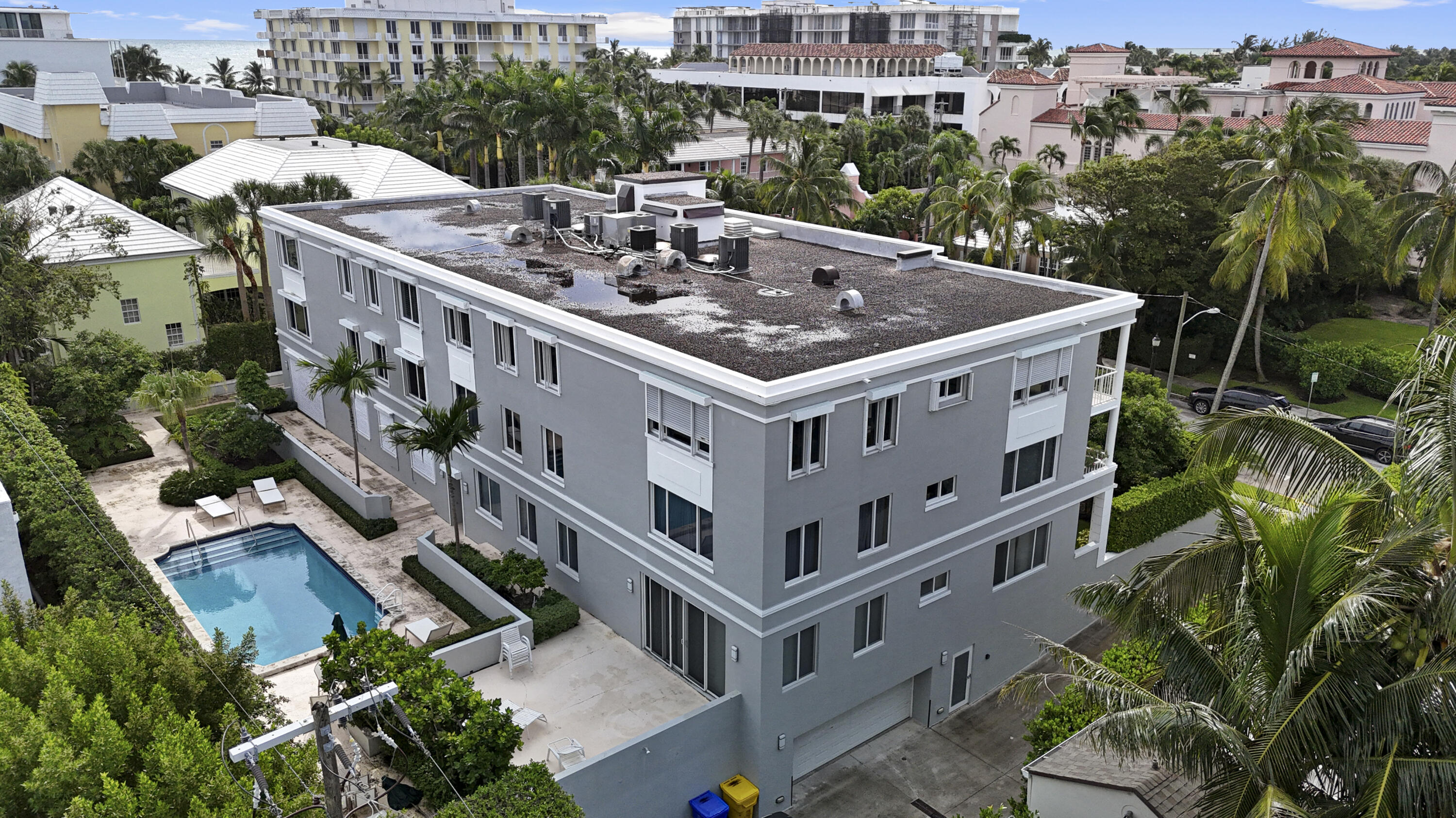 145 Peruvian Avenue, Unit 301 Palm Beach, FL 33480 - Photo 6 of 16