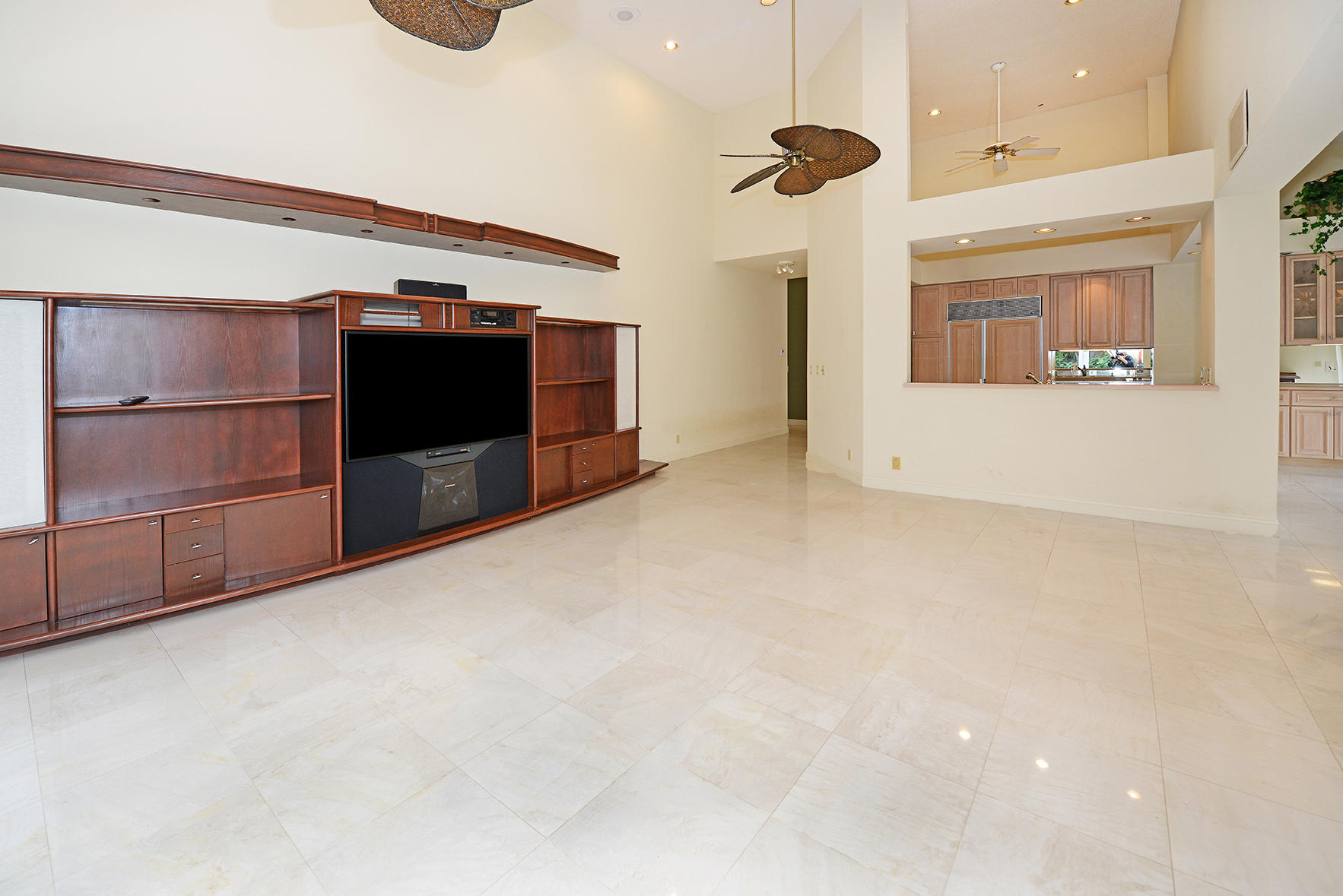 21730 Frontenac Court Boca Raton, FL 33433 - Photo 16 of 41 Family Room