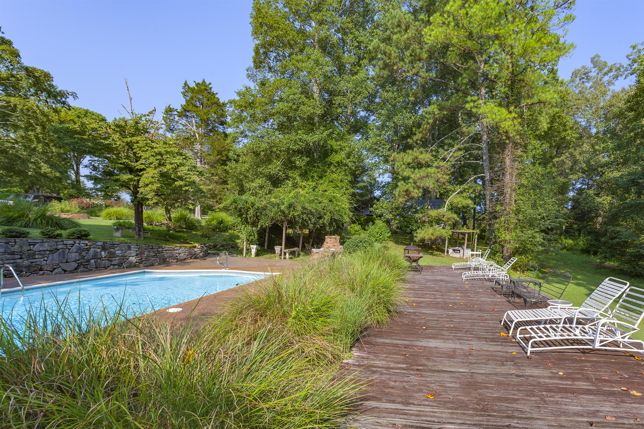 1635 Camp Ravine Road Burns, TN 37029 - Photo 7 of 28 a view of a backyard