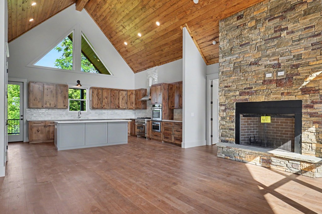 383 Rustic Barn Trail Morganton, GA 30560 - Photo 17 of 66