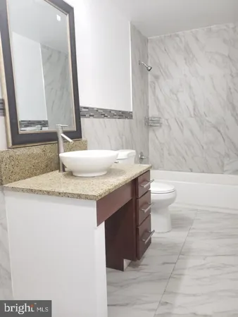 $1,250 | 5329 Woodland Avenue, Unit 2/REAR, Philadelphia, PA 19143