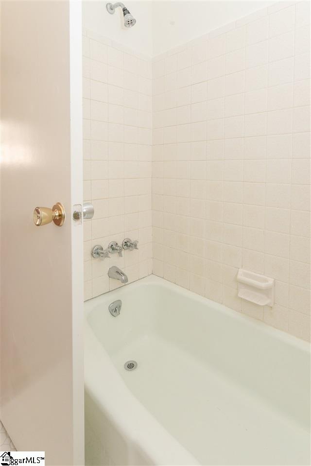119 Montclair Road Mauldin, SC 29662 - Photo 12 of 18 Gallery Image 12