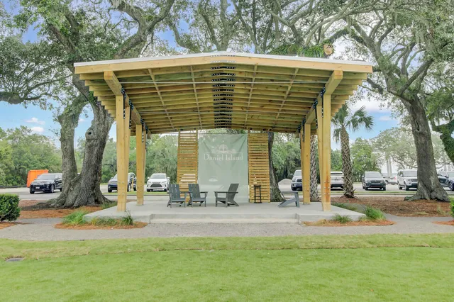 $1,339,000 | 1709 Doldridge Street, Charleston, SC 29492