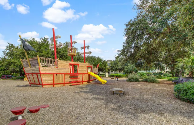 $1,339,000 | 1709 Doldridge Street, Charleston, SC 29492