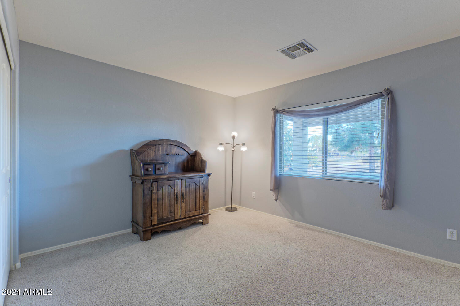 15641 Piccadilly Road Goodyear, AZ 85395 - Photo 18 of 28 Guest Bedroom
