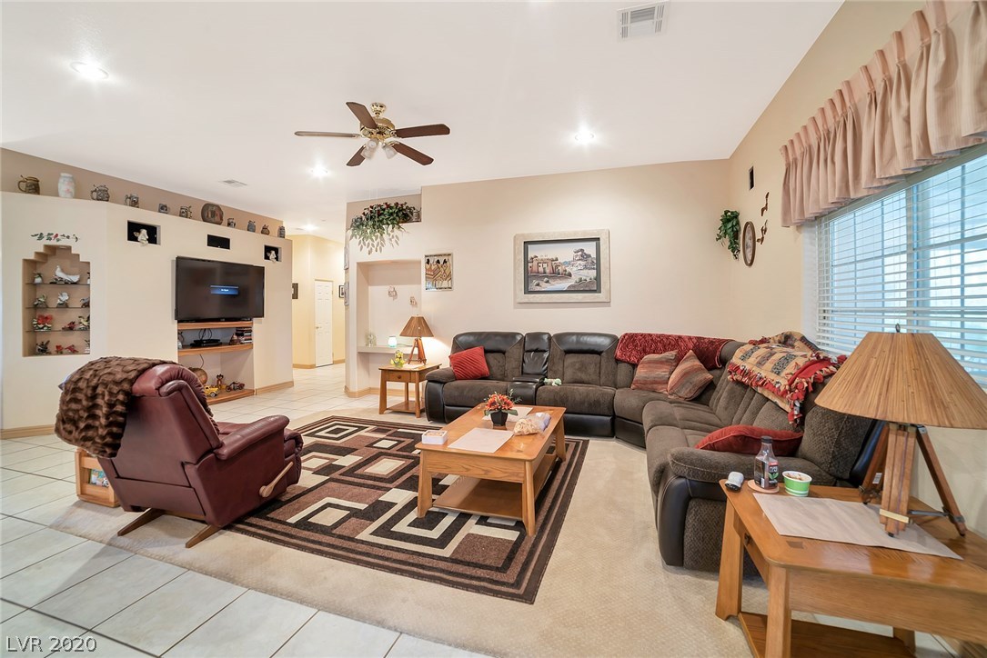 416 North Racetrack Road Henderson, NV 89015 - Photo 15 of 47 Gallery Image 15