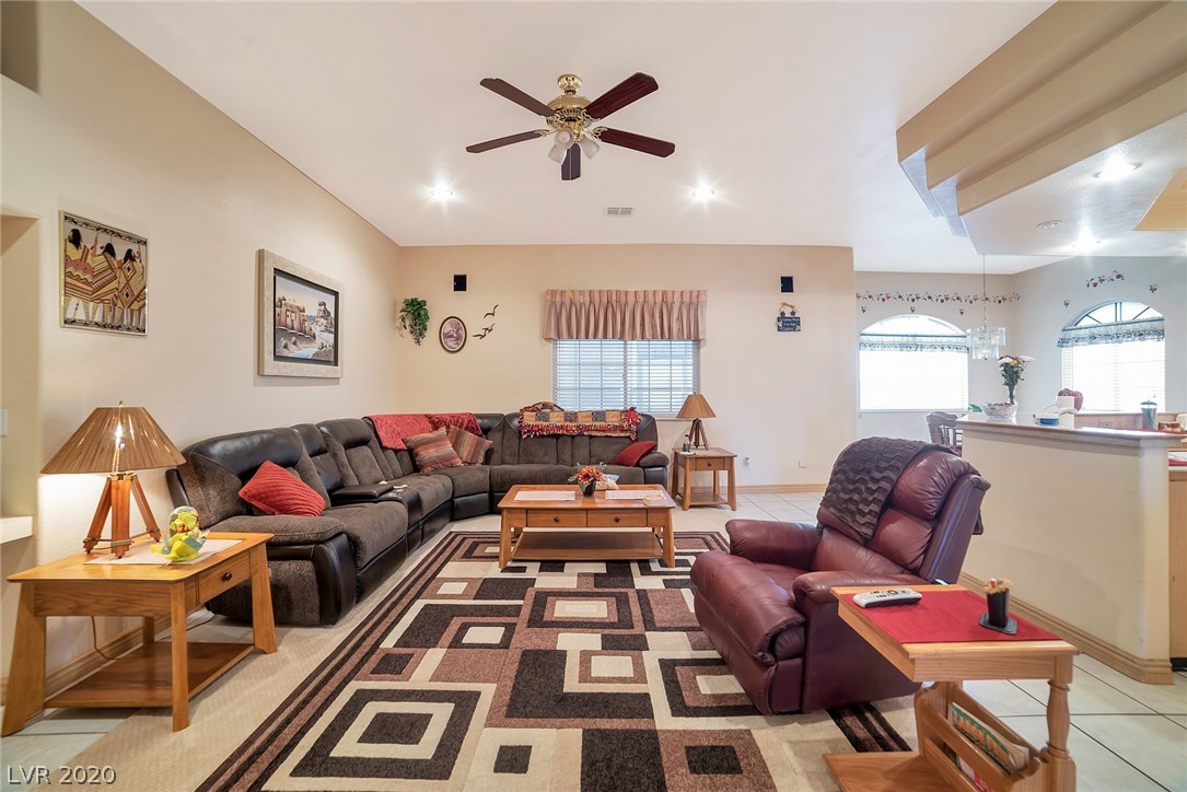 416 North Racetrack Road Henderson, NV 89015 - Photo 16 of 47 Gallery Image 16