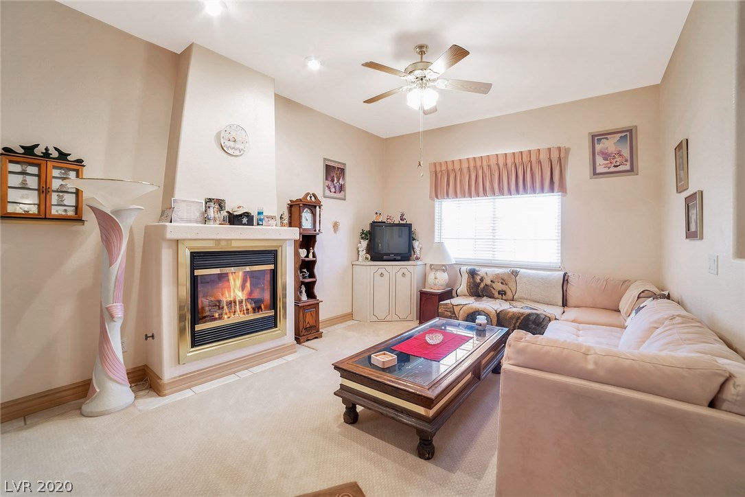 416 North Racetrack Road Henderson, NV 89015 - Photo 5 of 47 Gallery Image 5