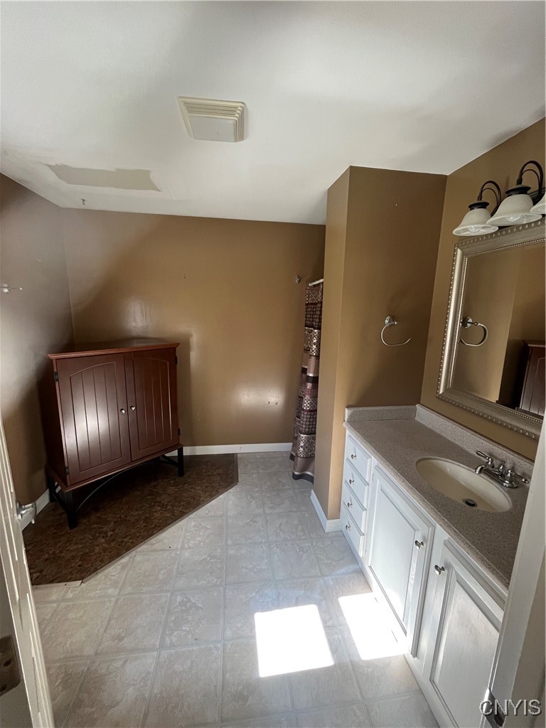 5658 Hoag Road Rome, NY 13440 - Photo 18 of 49