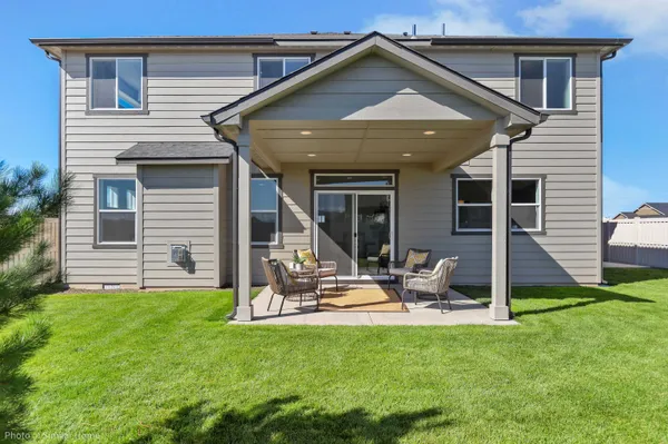 $633,935 | 305 Peach Tree Court, Unit LOT 8 BLOCK 3 WATERBROOK, Cheney, WA 99004