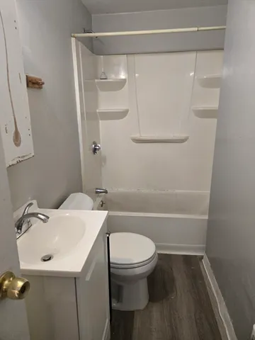 $2,127 | 529 Union Street, Unit 1R, Springfield, MA 01109