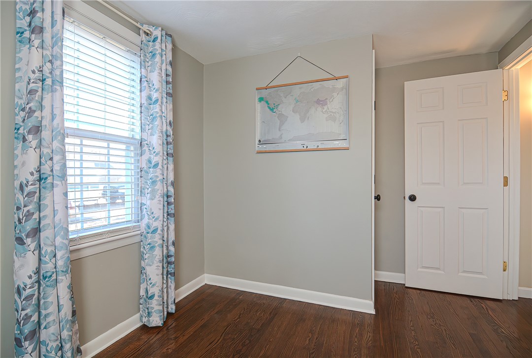 24 Largo Road Warwick, RI 02886 - Photo 22 of 31 Gallery Image 22