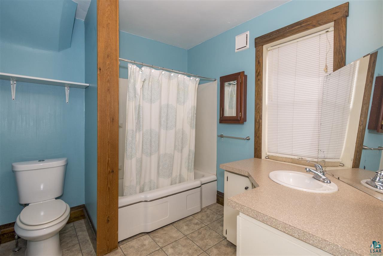 2002 West Arrowhead Road Duluth, MN 55811 - Photo 8 of 15 Gallery Image 8
