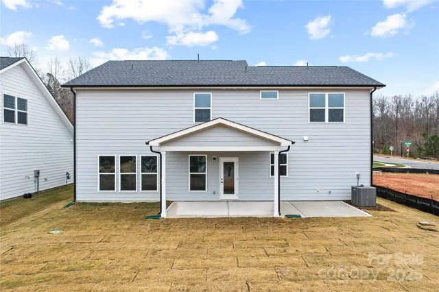 $624,110 | 1007 High Bluff Point, Unit 250, Waxhaw, NC 28173