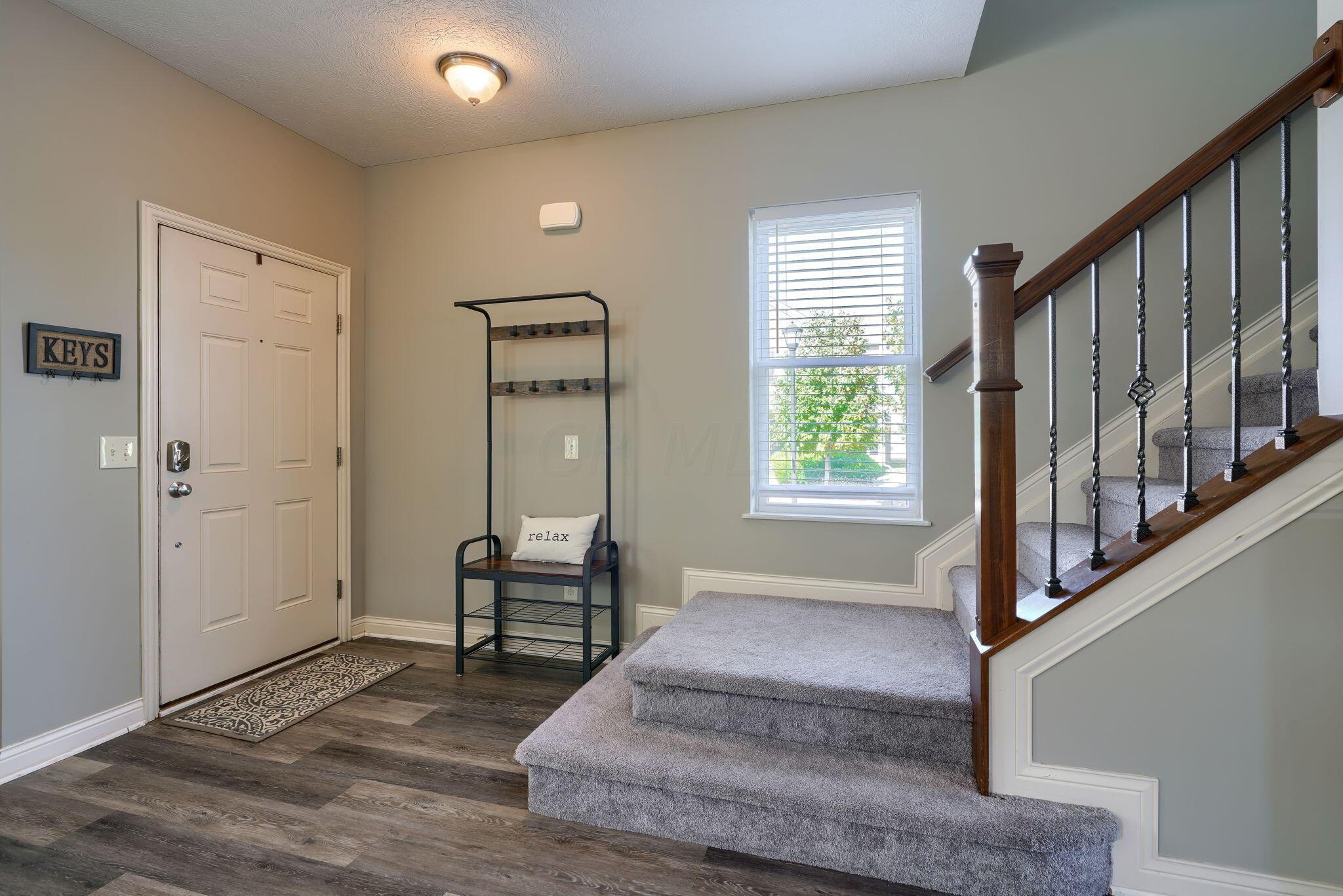 5644 Lantos Road Dublin, OH 43016 - Photo 6 of 42 5644 Lantos Rd (7)