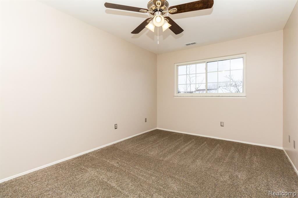 420 Baldwin Avenue, Unit 95 Rochester, MI 48307 - Photo 17 of 28